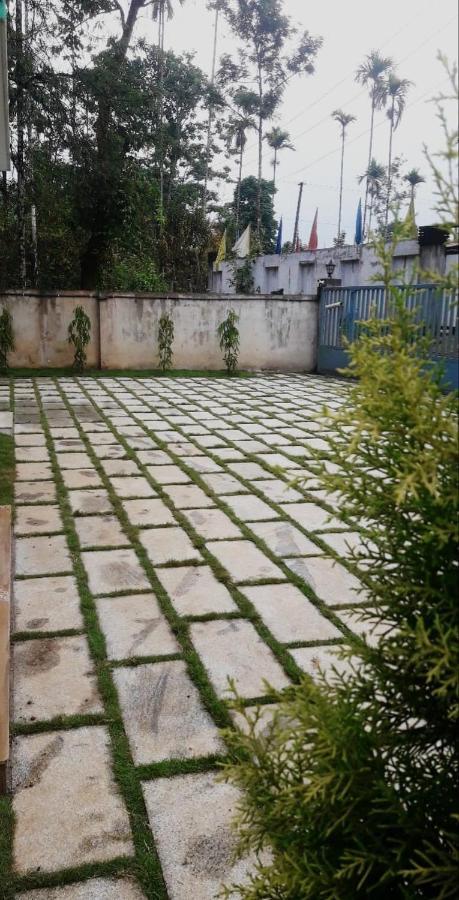 Wayanad Snow Vibes Villa Vythiri Buitenkant foto